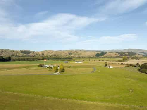 661 Cornwall Road, East Taratahi