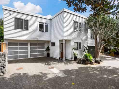 703C New North Road, Mount Albert