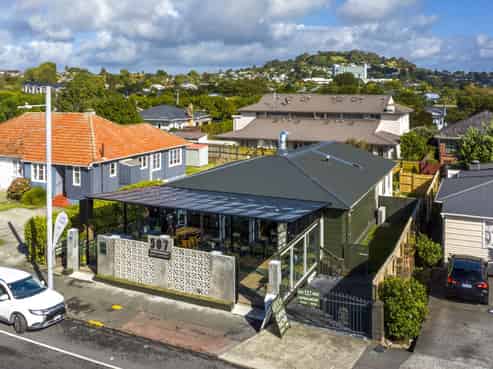 Prime Sandringham Village investment