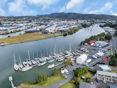 Marina business and investment opportunity