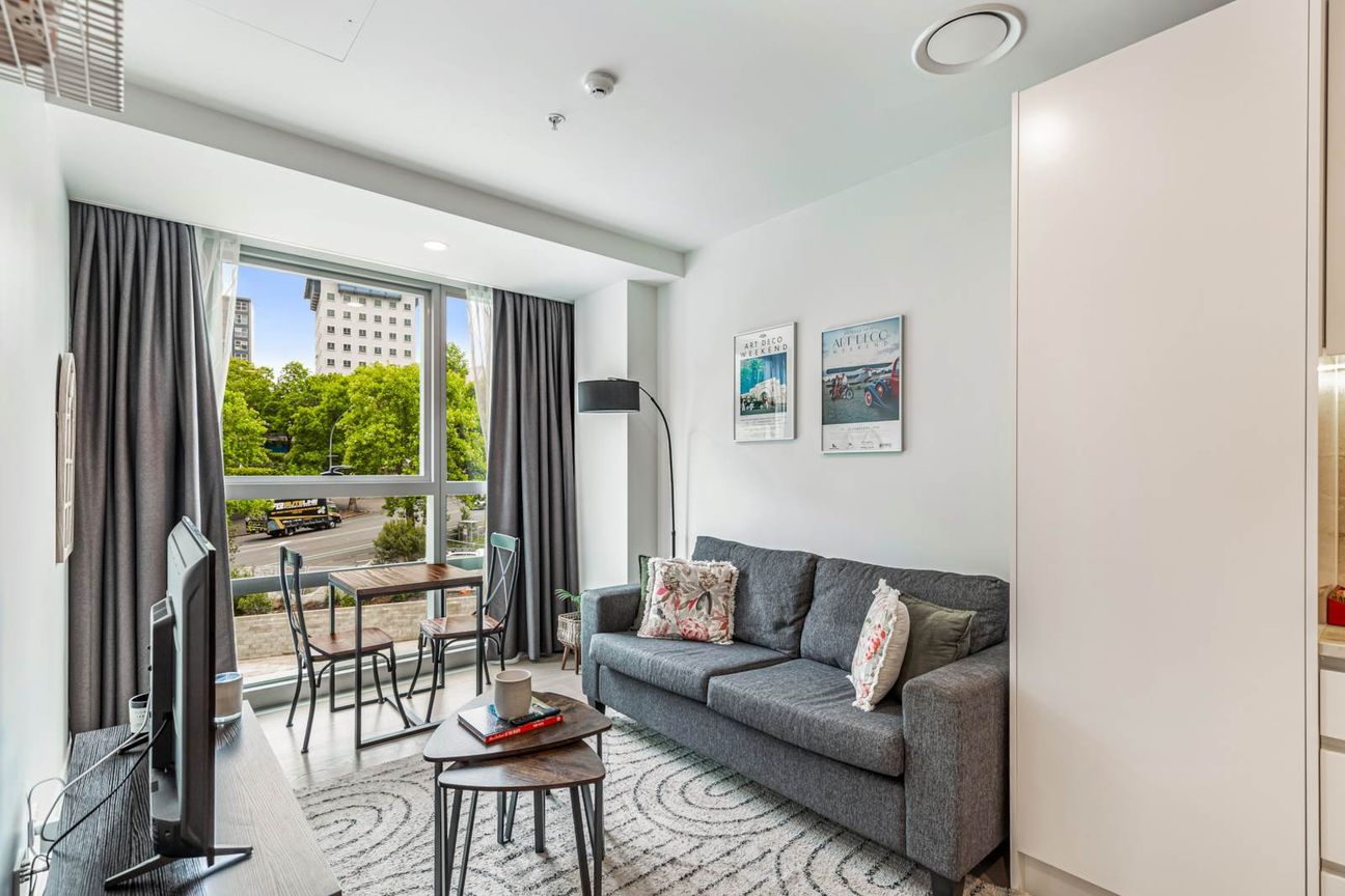 Iconic City Living – Sophisticated & Stylish - Widok 2