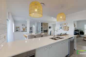 98 Sladden Bush Road, Oxford