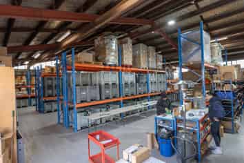 598SQM Versatile Warehouse For Sale-Vacant possession