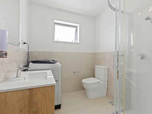 83 Thomas Road, Flat Bush