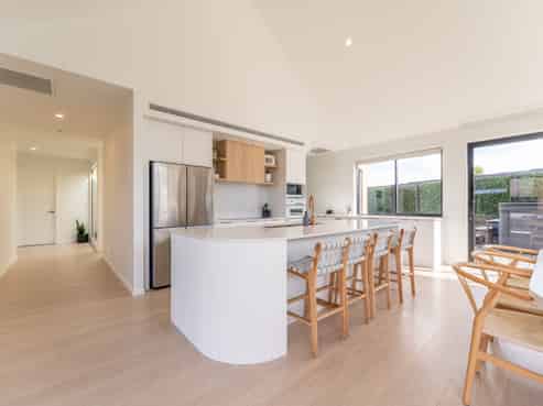 48 Meadowstone Street, Gleniti