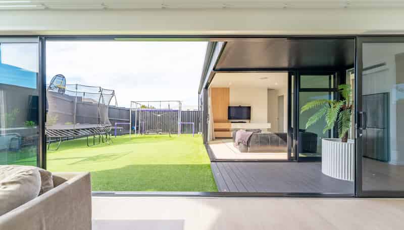 48 Meadowstone Street, Gleniti