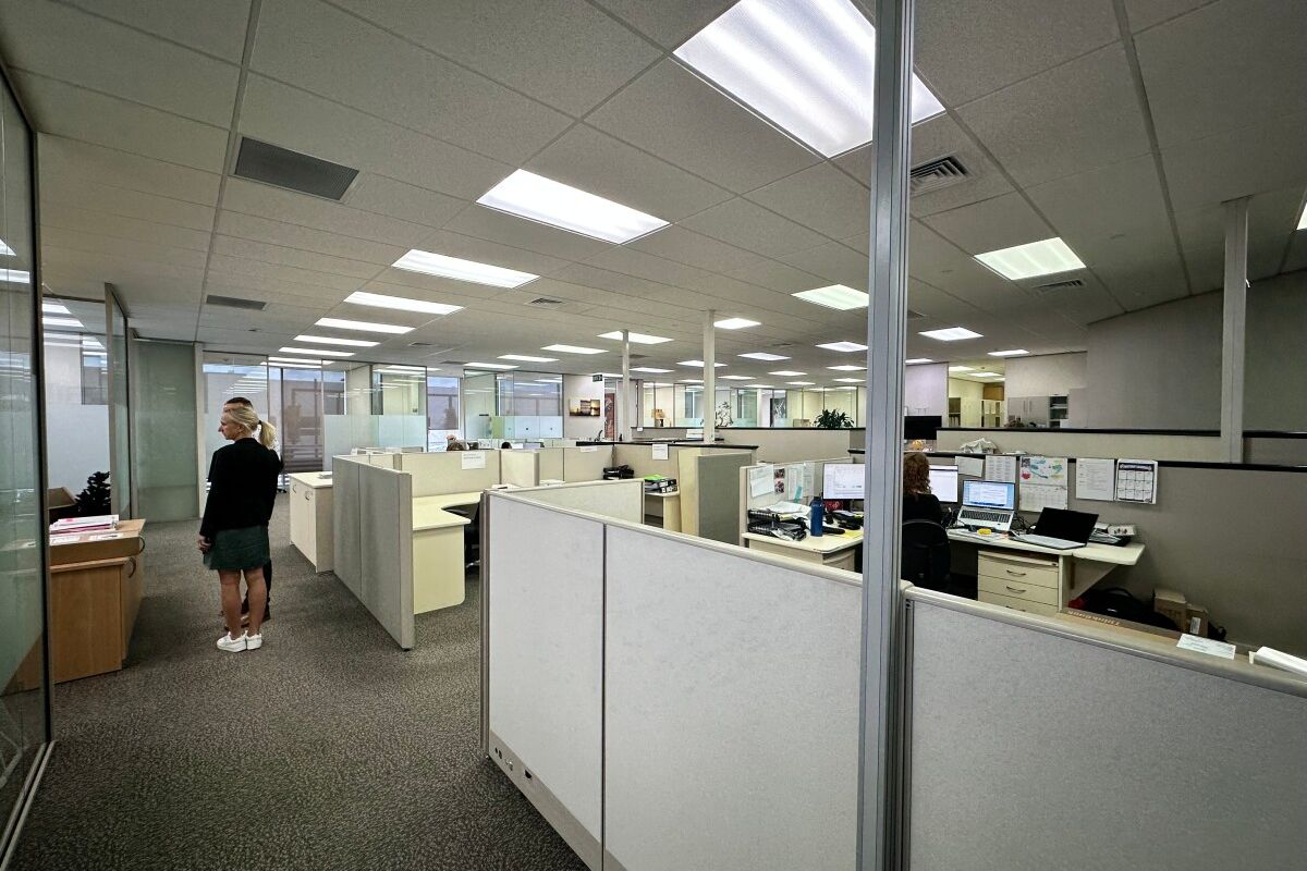 High Quality Office in Great Location - Veduta 4