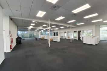 High Profile Lincoln Road Office