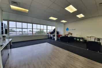 High Profile Lincoln Road Office