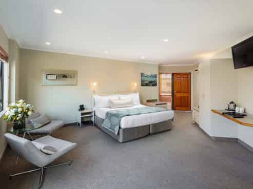 Quality in Hawkes Bay - Price Reduction Act Now!