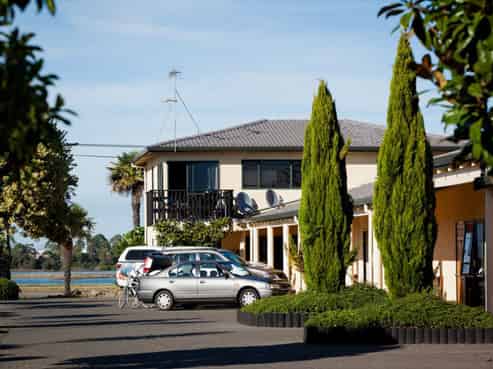 Quality in Hawkes Bay - Price Reduction Act Now!