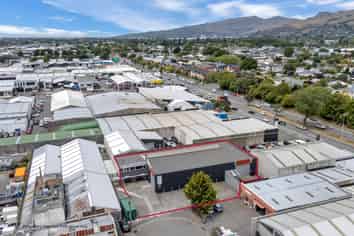 Freehold Sydenham - Occupy or Invest