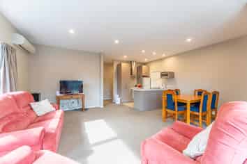 17a Queen Street, Parkside