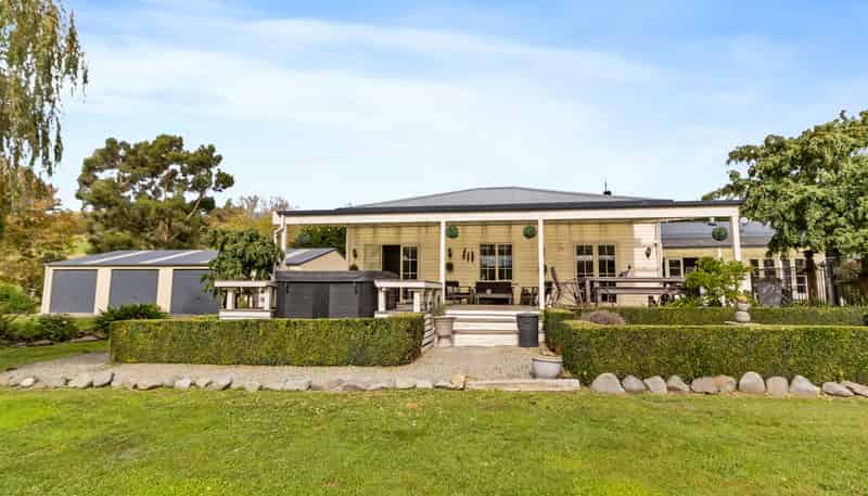 1215 Pleasant Point-Cave Highway, Pleasant Point