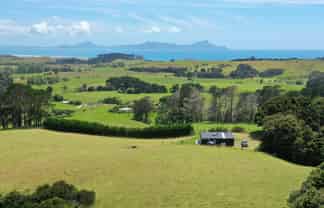 33 Millennium Way, Waipu
