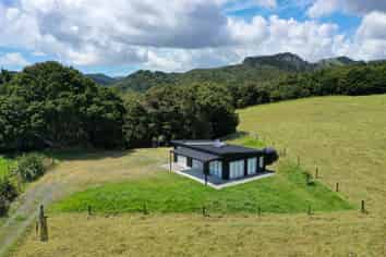 33 Millennium Way, Waipu
