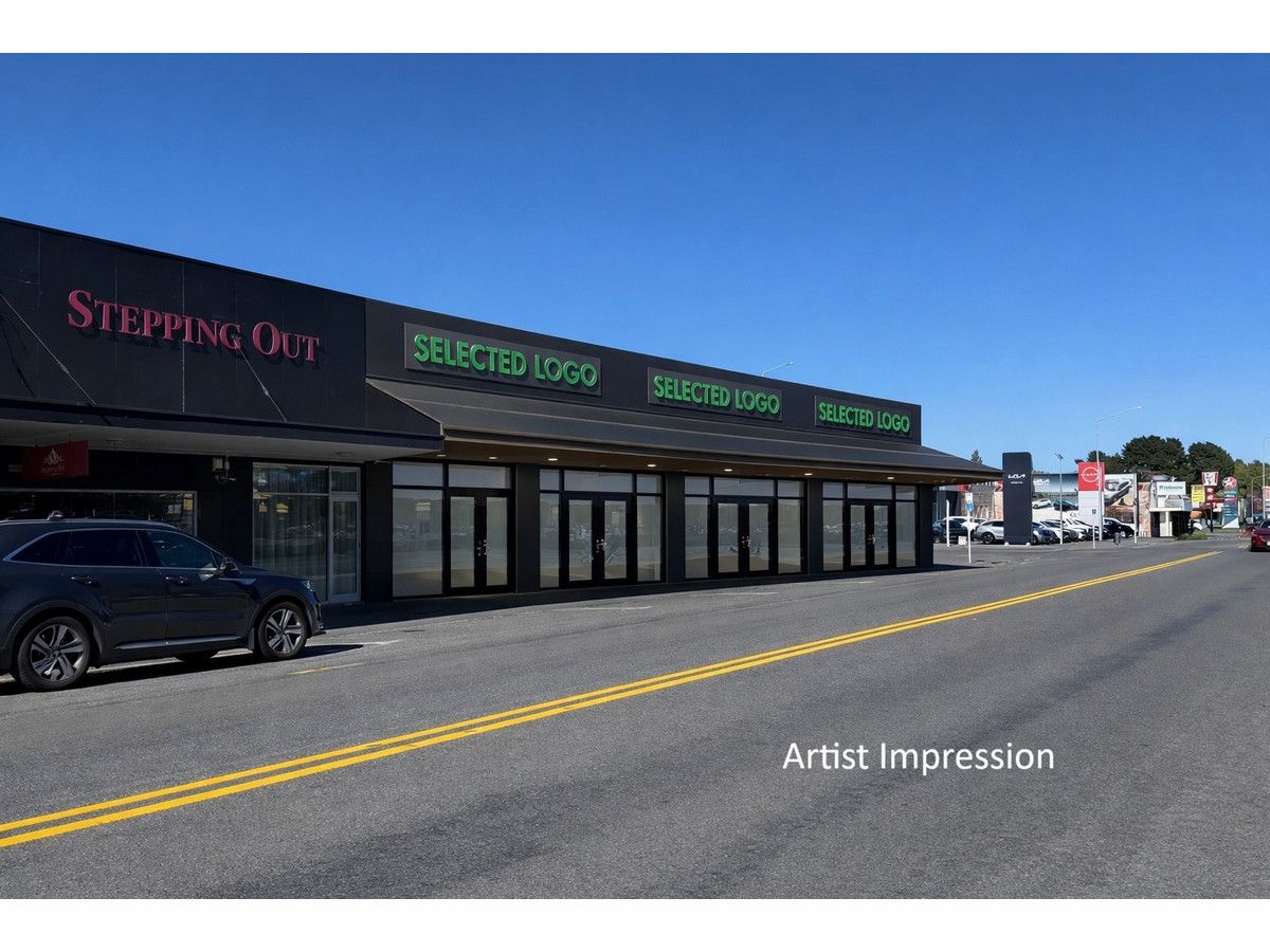 Coming Soon - Ideal Retail Opportunity - Vista 2
