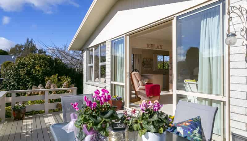 63 Birch Street, Hilltop