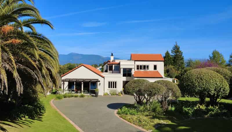 63 Motueka Quay, Motueka