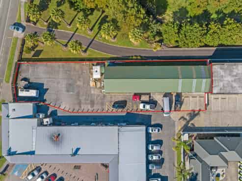 Lytton West Workshops - For Sale and For Lease