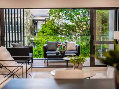 4 & 5/24 Claude Road, Epsom