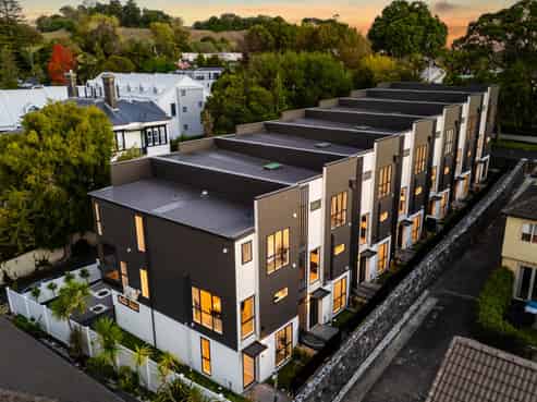 Lot 1-7/24 Claude Road, Epsom