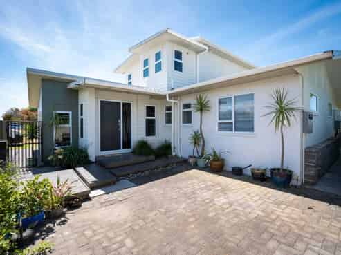 2 Collison Terrace, Haumoana