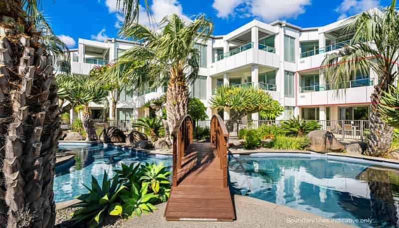 210/136 Marine Parade, Mount Maunganui