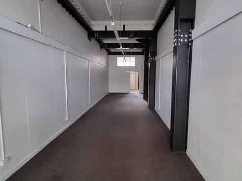 TO LEASE -119 GLADSTONE ROAD
