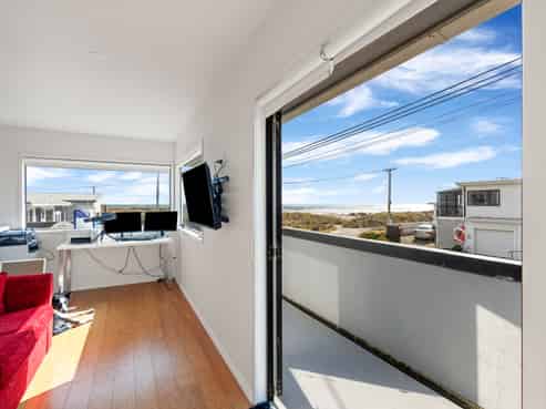 16 Ocean Beach Street, Foxton Beach