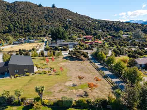960A Aubrey Road, Albert Town