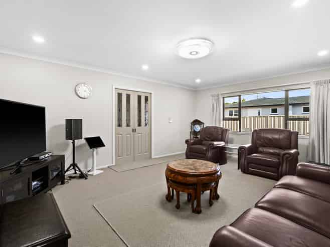 28a Howard Road, Taradale