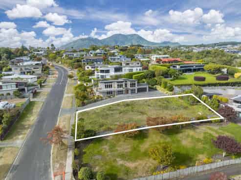 23 Birch Street, Hilltop