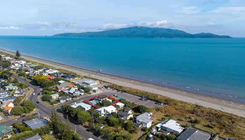 1 Waimea Road, Waikanae
