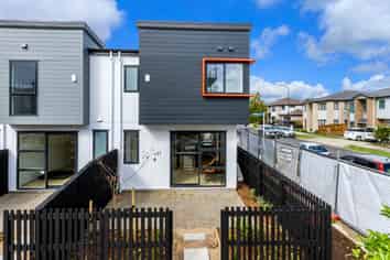 11 Kaikape Lane, Flat Bush
