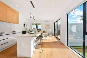 7 Cleland Crescent, Blockhouse Bay