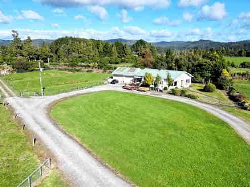  200 Golf Links Road, Kaiata
