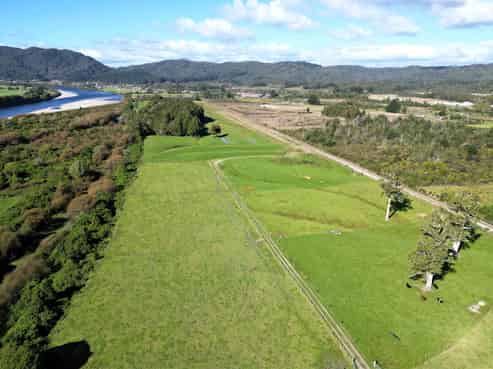  200 Golf Links Road, Kaiata