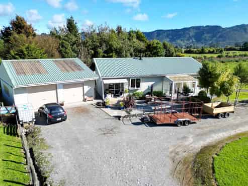  200 Golf Links Road, Kaiata