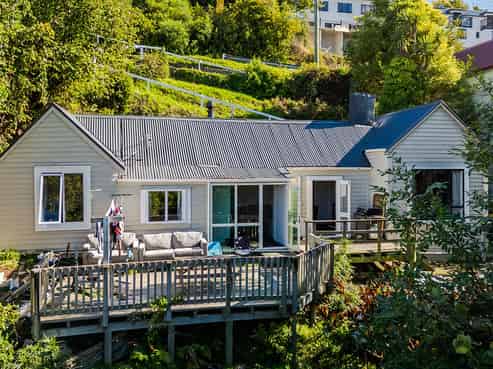 147 Queen Street, North Dunedin