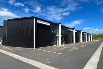 Rear Industrial unit with adjacent yard