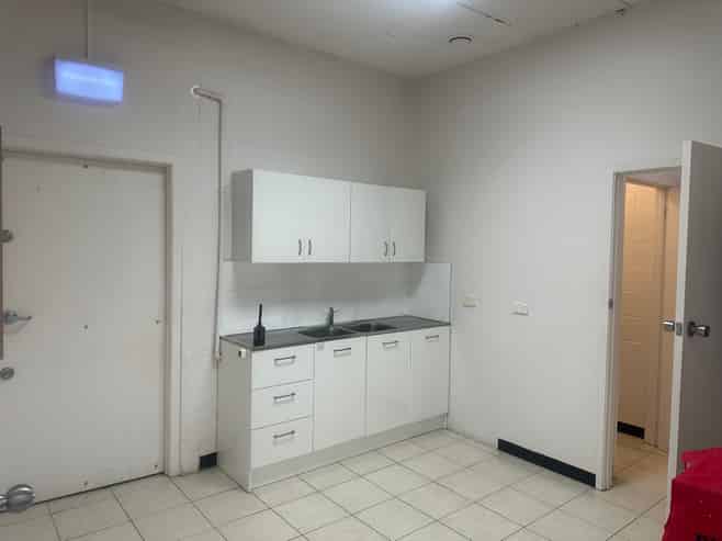 Spacious Retail With Good Exposure