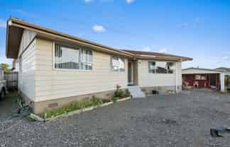 29 Othello Drive, Clover Park