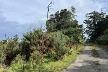 Lot . State Highway 6, Barrytown