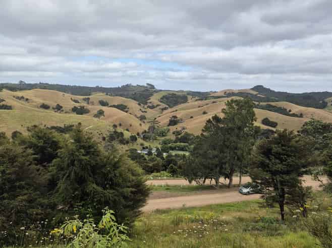 79 Awaawaroa Road, Waiheke Island