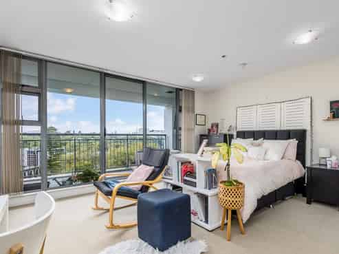 1113/1 Parliament Street, Auckland Central
