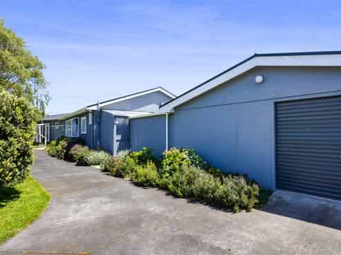 40 Grey Street, Normanby