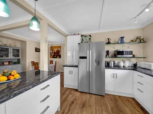 40 Grey Street, Normanby