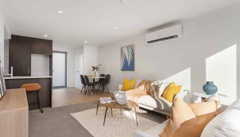 2/139 St Albans Street, Saint Albans