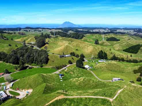 23 Iratumoana Road, Pikowai